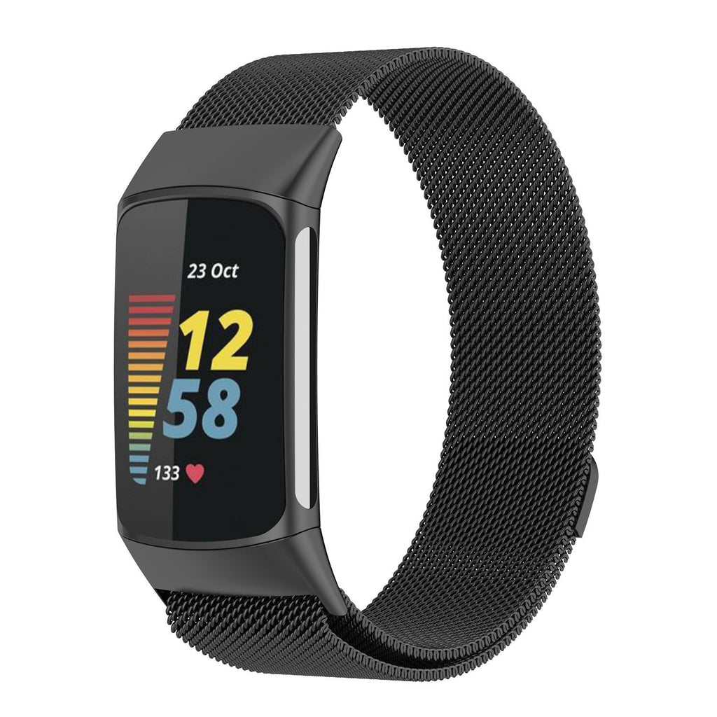 Fitbit Charge 5:n musta milanolainen ranneke