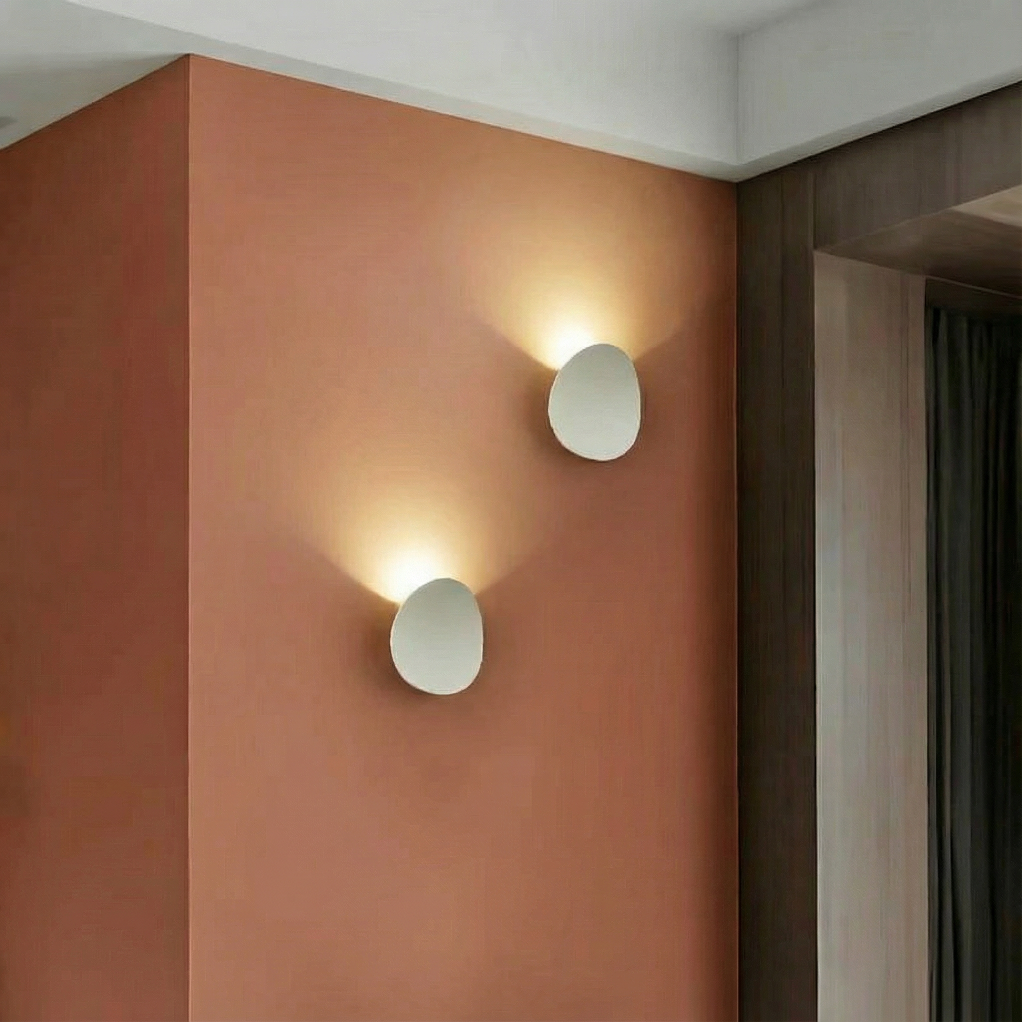 Modern Aluminum Wall Sconce With Slim LED Lighting To Elevate Home Decor And Ambiance
