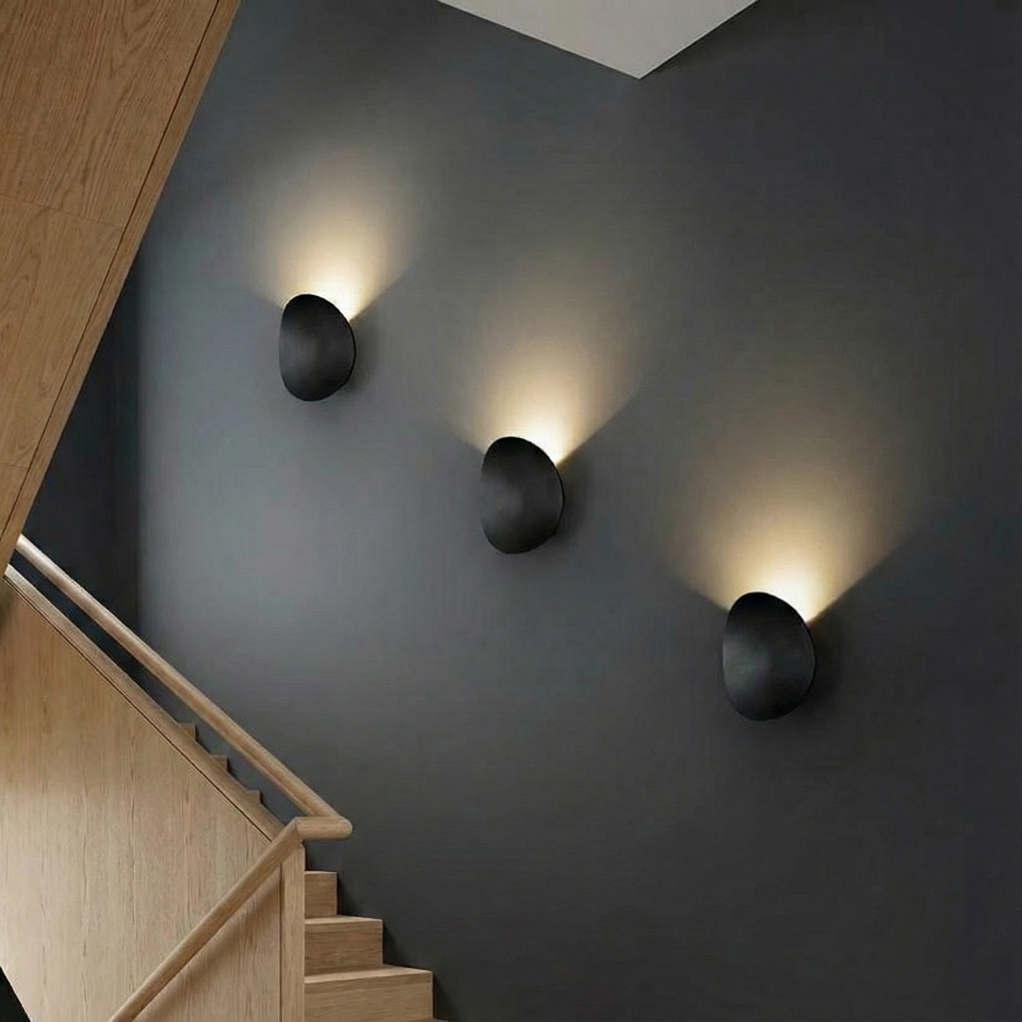 Modern Aluminum Wall Sconce With Slim LED Lighting To Elevate Home Decor And Ambiance