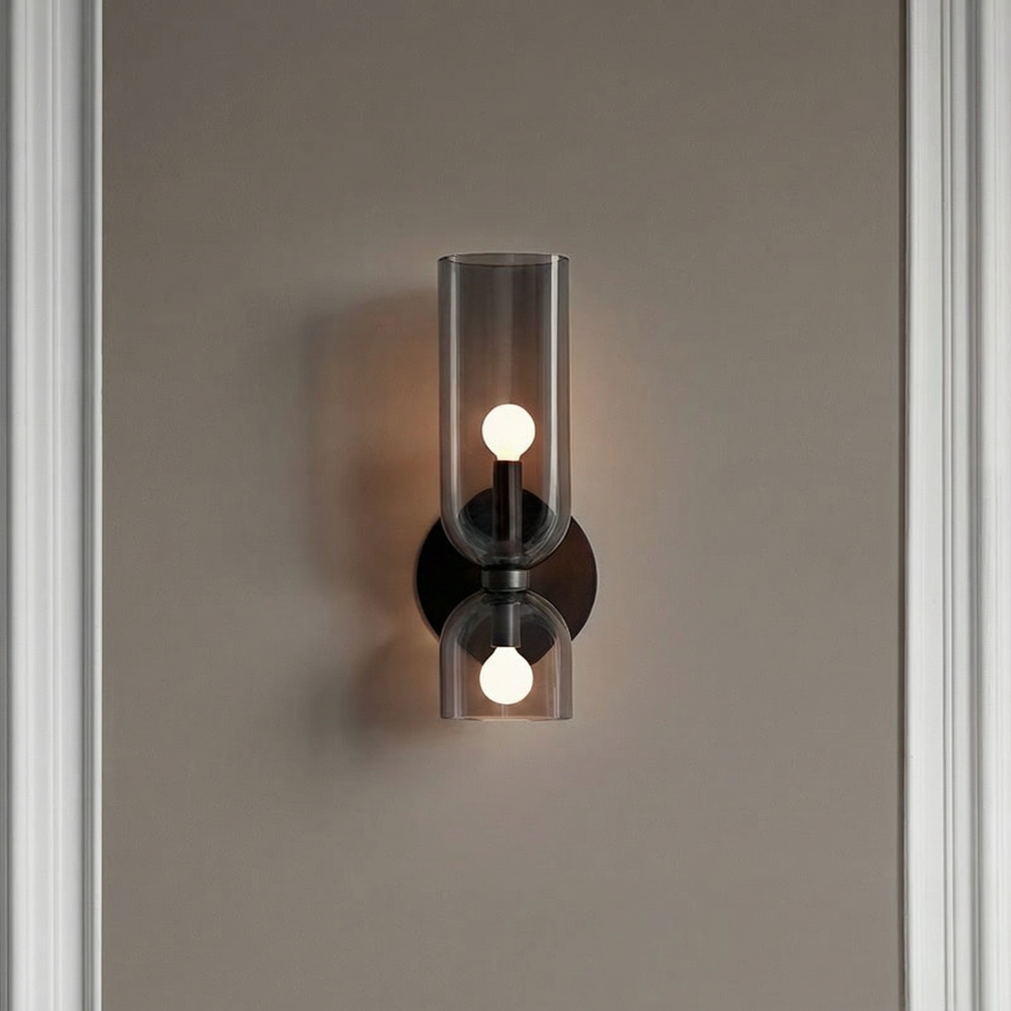 Elegant Glass Wall Light With Soft LED Glow For Modern Dining Rooms And Bars At Home