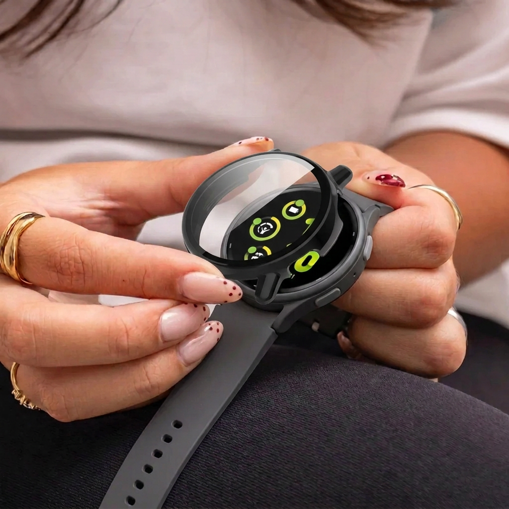 Coque rigide noire pour Garmin Vivoactive 5 — Lentille en verre intégrée