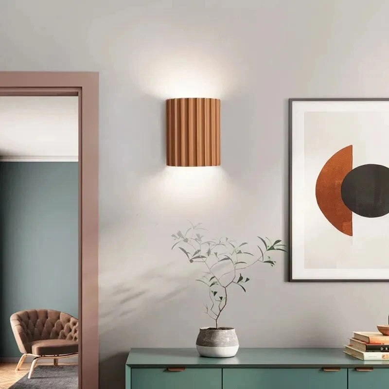 Ribbed Resin Wall Light With Up And Down Lighting For Modern Living Spaces