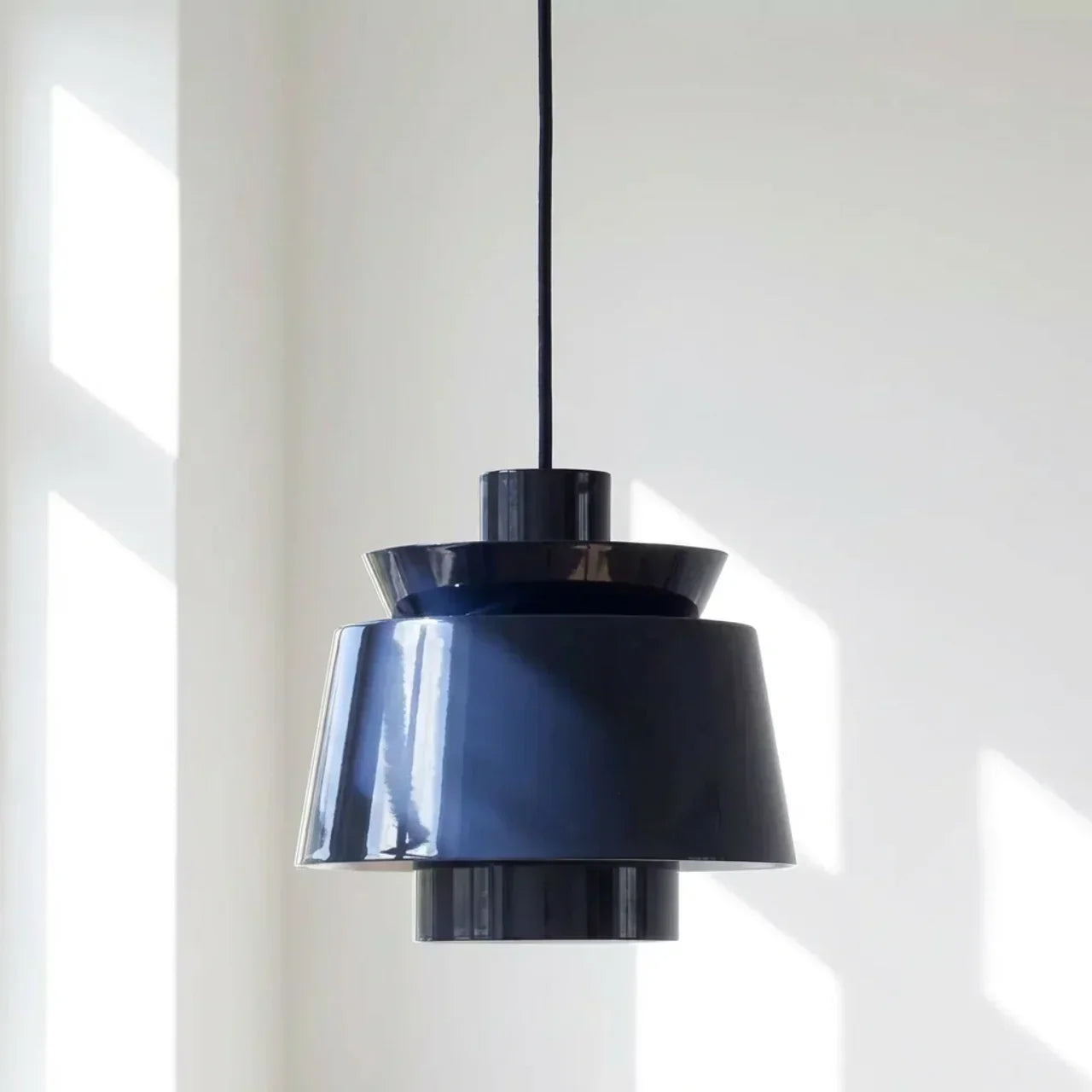Nordic Cone Pendant Light For Minimalist Living Rooms In Modern Interiors And Focused Downlighting