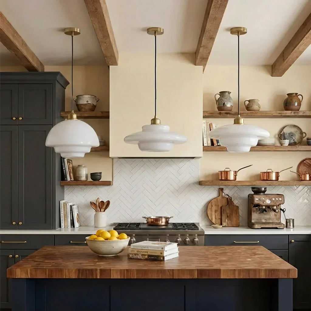 Antique Style Glass Pendant Ceiling Light With Brass Finish Suspension For Interiors