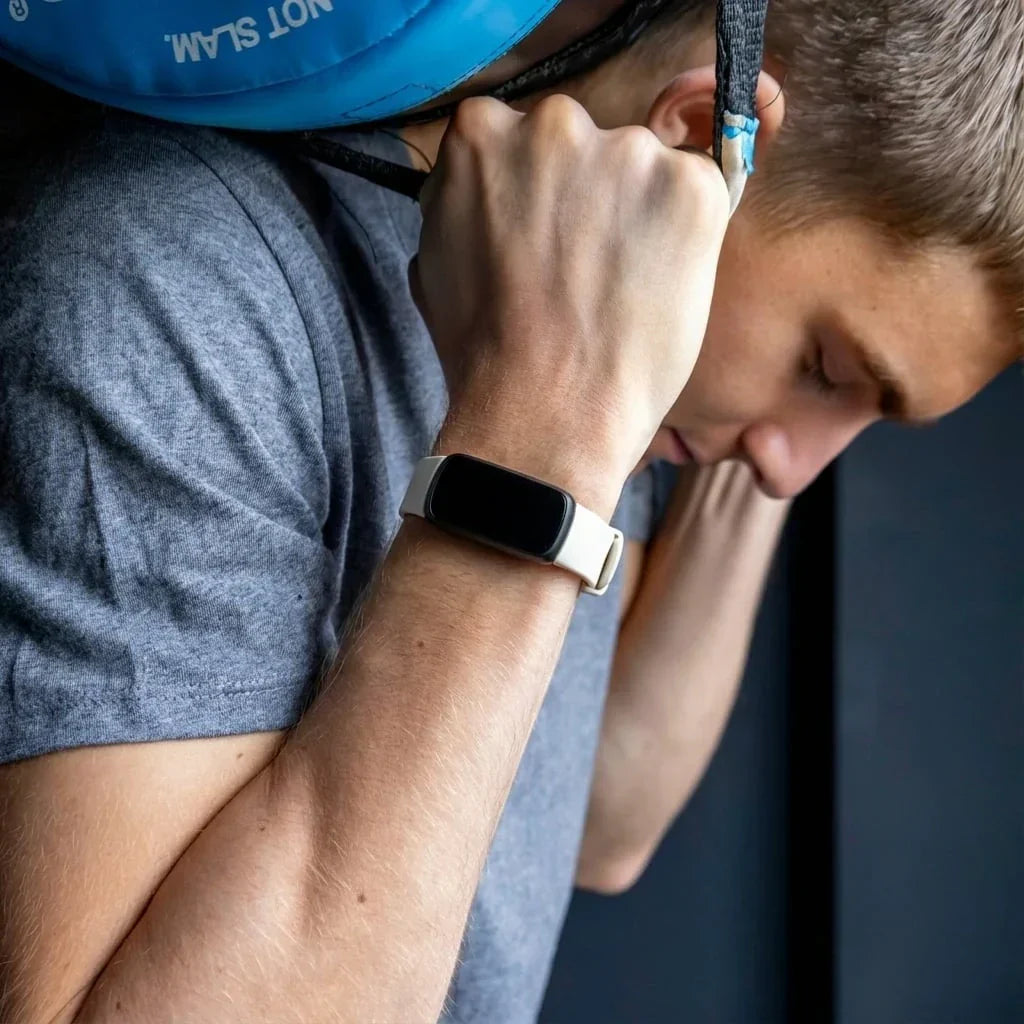 Cinturino di ricambio ufficiale Fitbit Inspire 3 — silicone color avorio