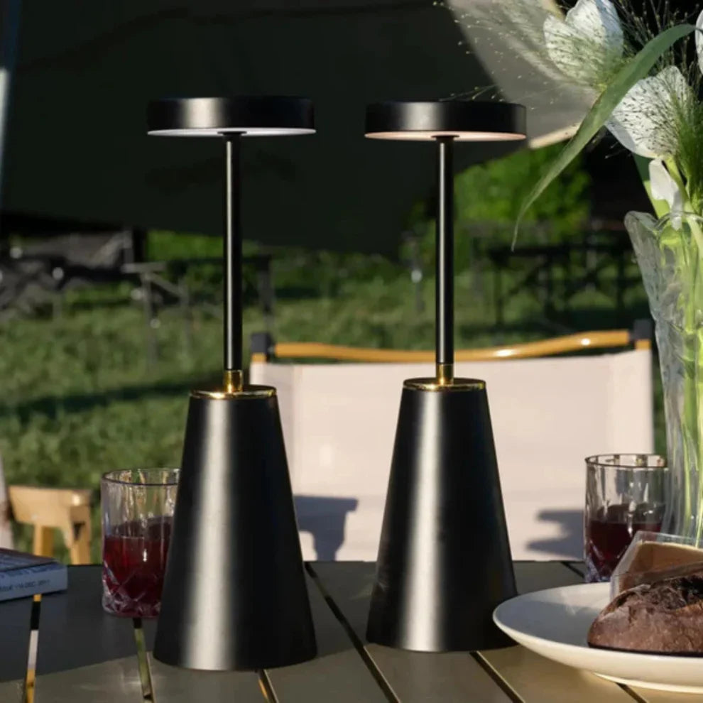 AuraLume Kabellose Tischlampe — Moderne Ambientebeleuchtung