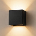 مصباح حائط LED لاسلكي GlowCube — يعمل بالبطارية ومزوّد بمستشعر، بتصميم بسيط