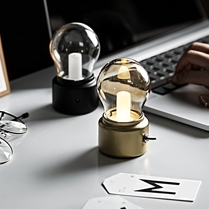 Elegant retro-skrivebordslampe med USB-port og hyggeligt lys