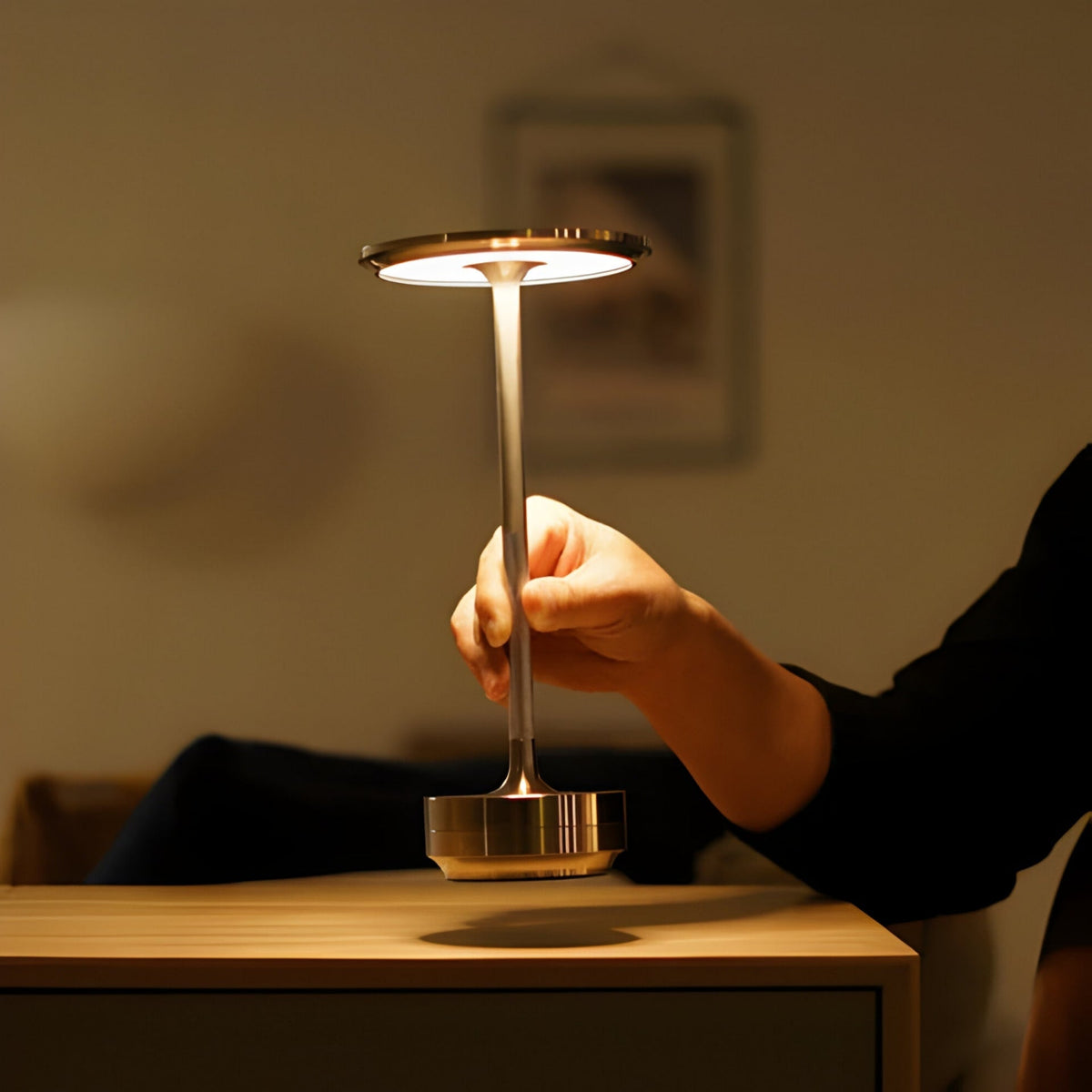 LumaViva kabellose, wiederaufladbare Tischlampe — Touch-Steuerung, batteriebetriebene Beleuchtung