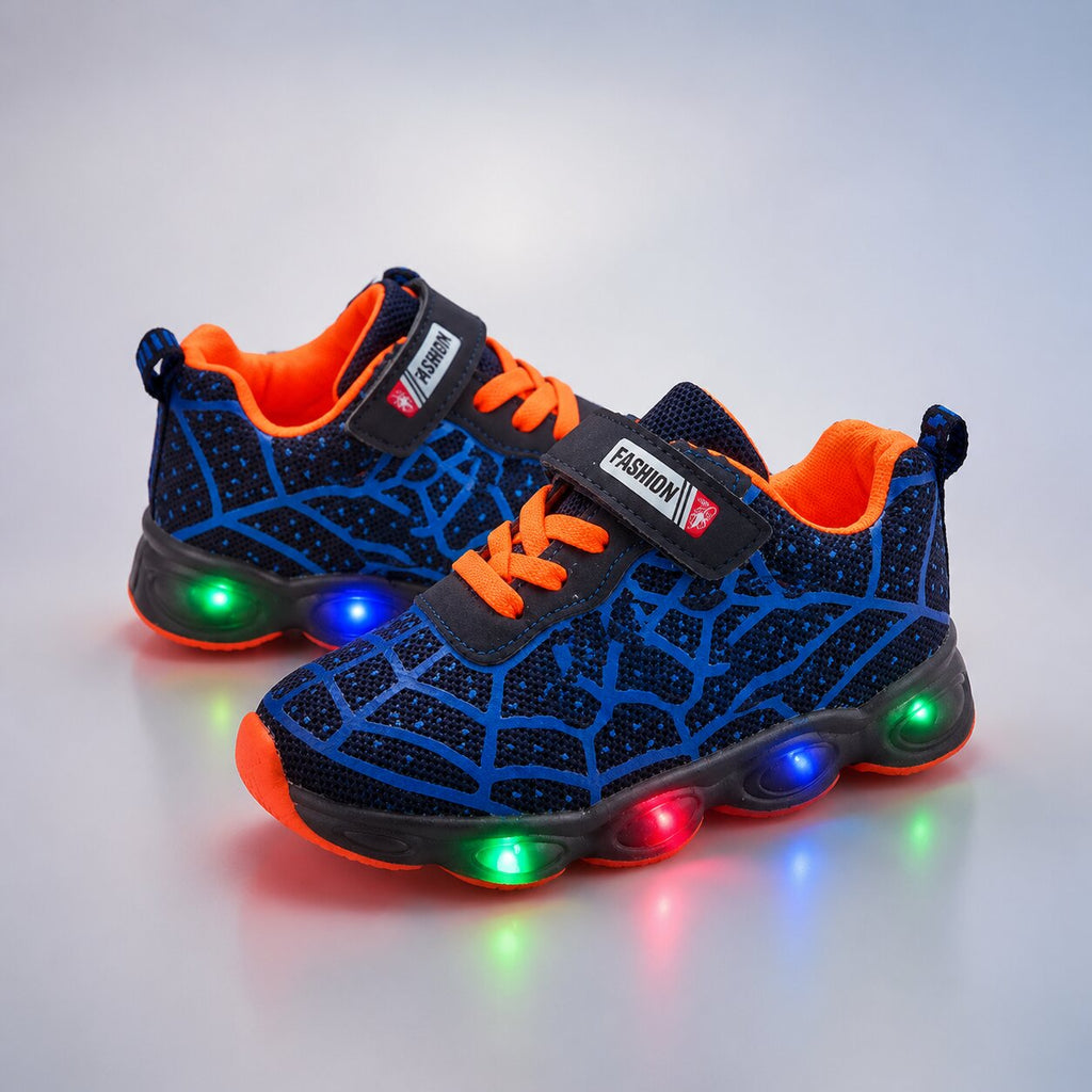 Light Hero LED-es gyerek sportcipő — tépőzáras rögzítés, világító talp