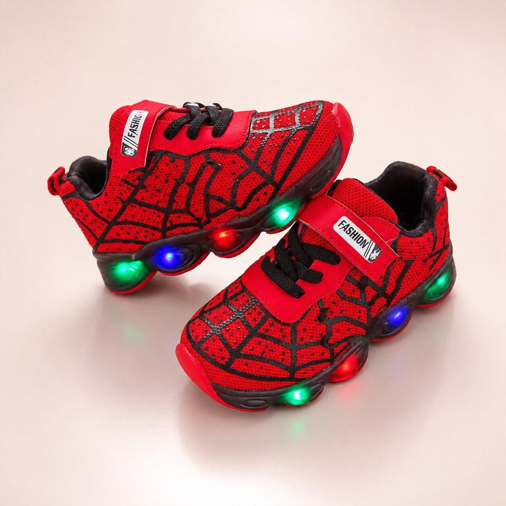 Light Hero LED-es gyerek sportcipő — tépőzáras rögzítés, világító talp