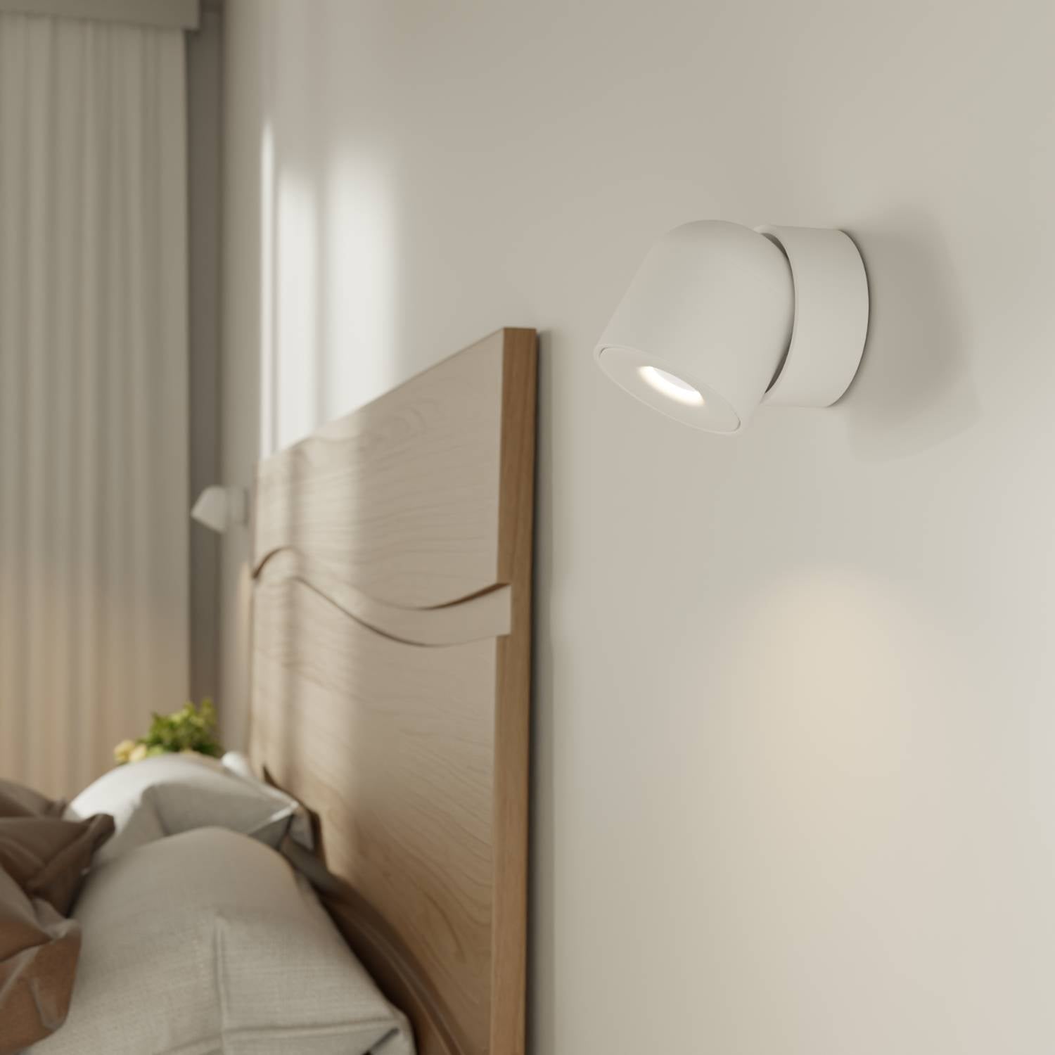 Ceiling Lamp With Flexible Head Rotation And 2700K Warm Glow