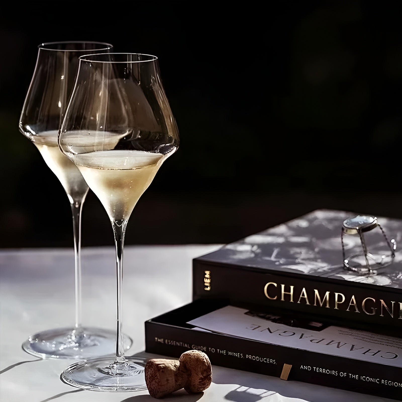 Elegant krystalvinglas med tyndvægget champagneglas på 390-760 ml