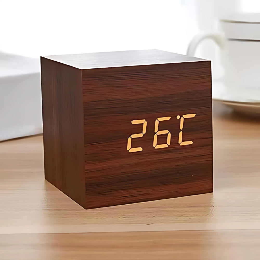 Kompakt, digitális LED-kockaóra hőmérséklet-kijelzővel | Ka-mostore