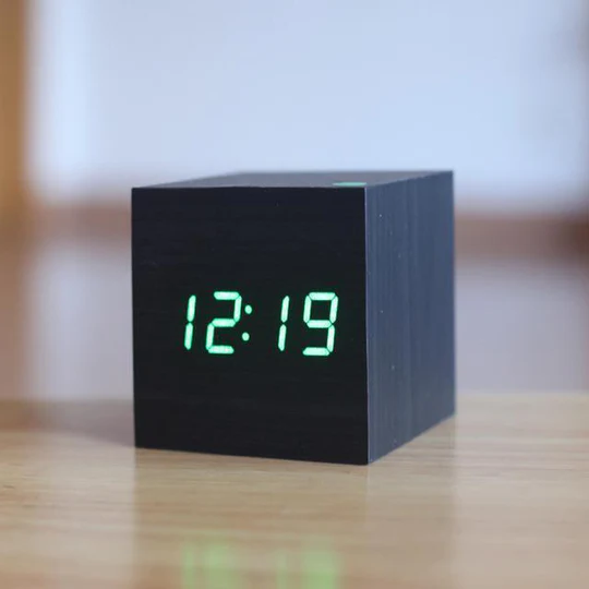 Modern Digital Wood Clock | Ka-mostore