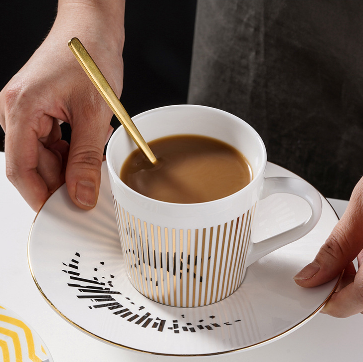Moving Reflection Creative Coffee Cup Mirror Reflection Coffee Mug | Ka-mostore