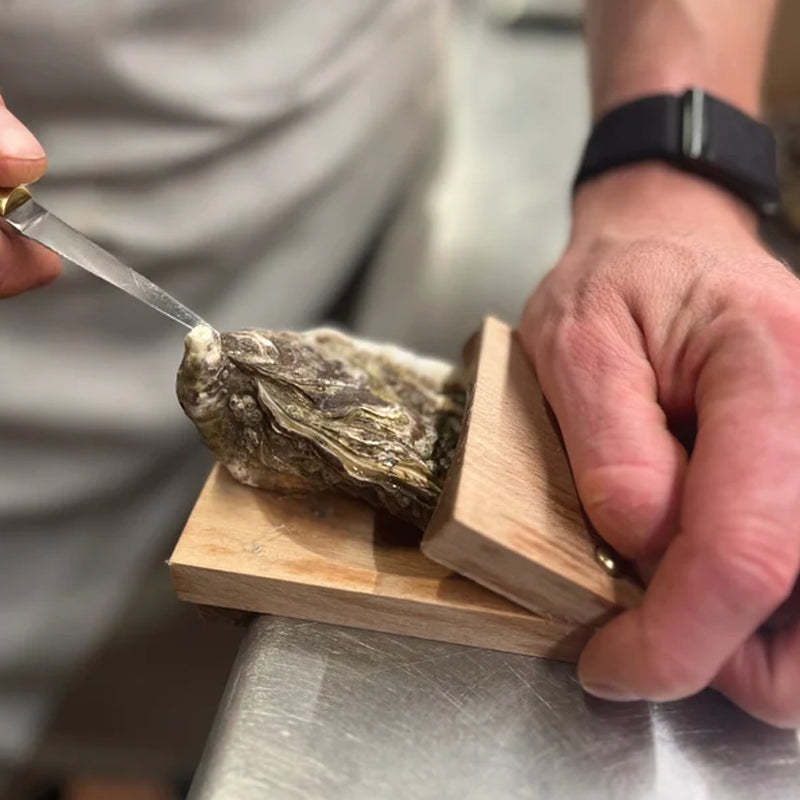 Premium wood handle oyster shell opener clamp | Ka-mostore