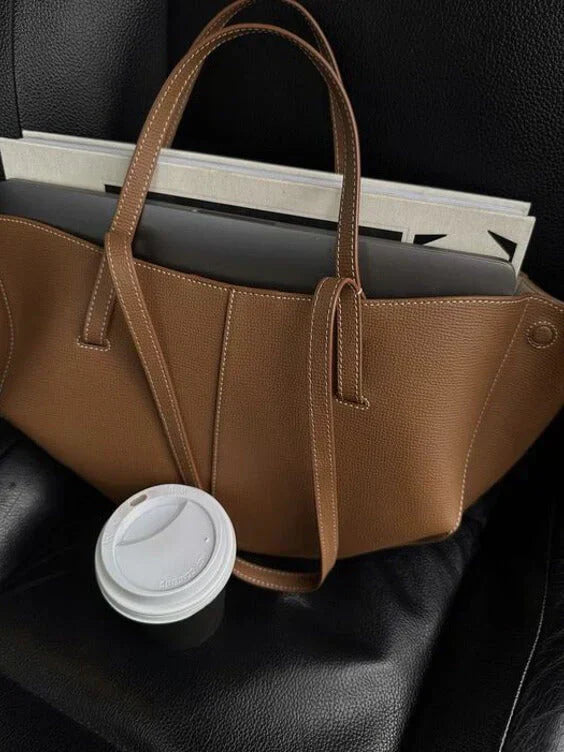 Voss – Vintage leather shoulder bag for women | Spacious, elegant and timeless design | Ka-mostore