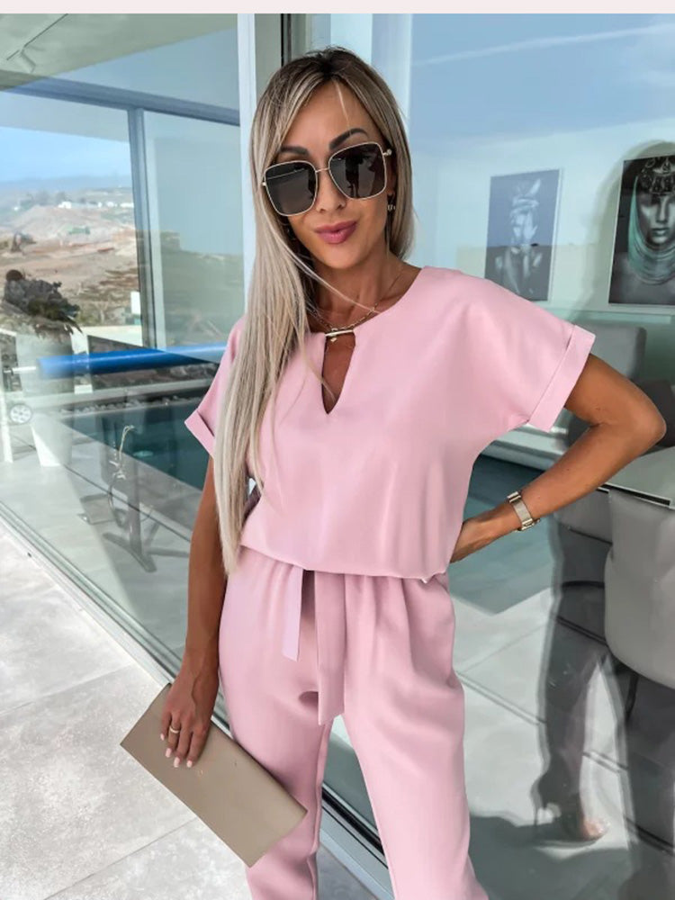Gürtel-Jumpsuit mit weitem Bein | Ka-mostore