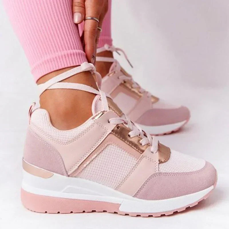 Snygga platåsneakers med kilklack för komfort hela dagen | Ka-mostore