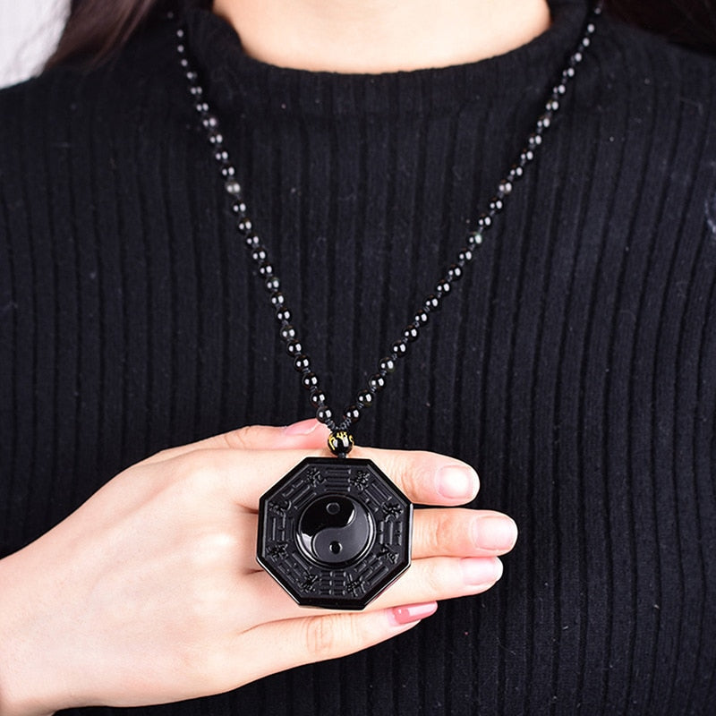 Náhrdelník s přívěskem Jin a Jang z černého obsidiánu | Ka-mostore