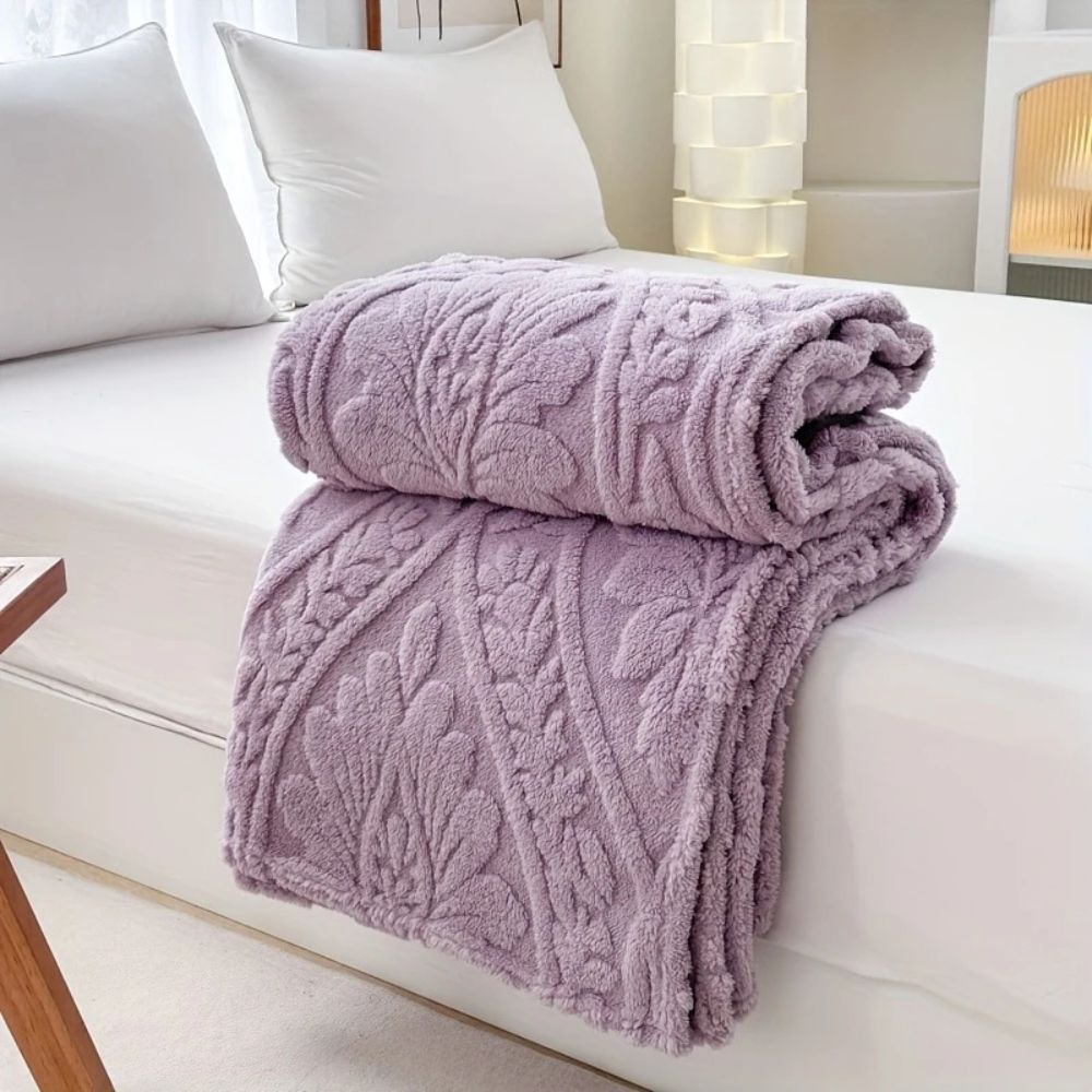 Paris Weave Jacquard Fleece Throw | Ka-mostore