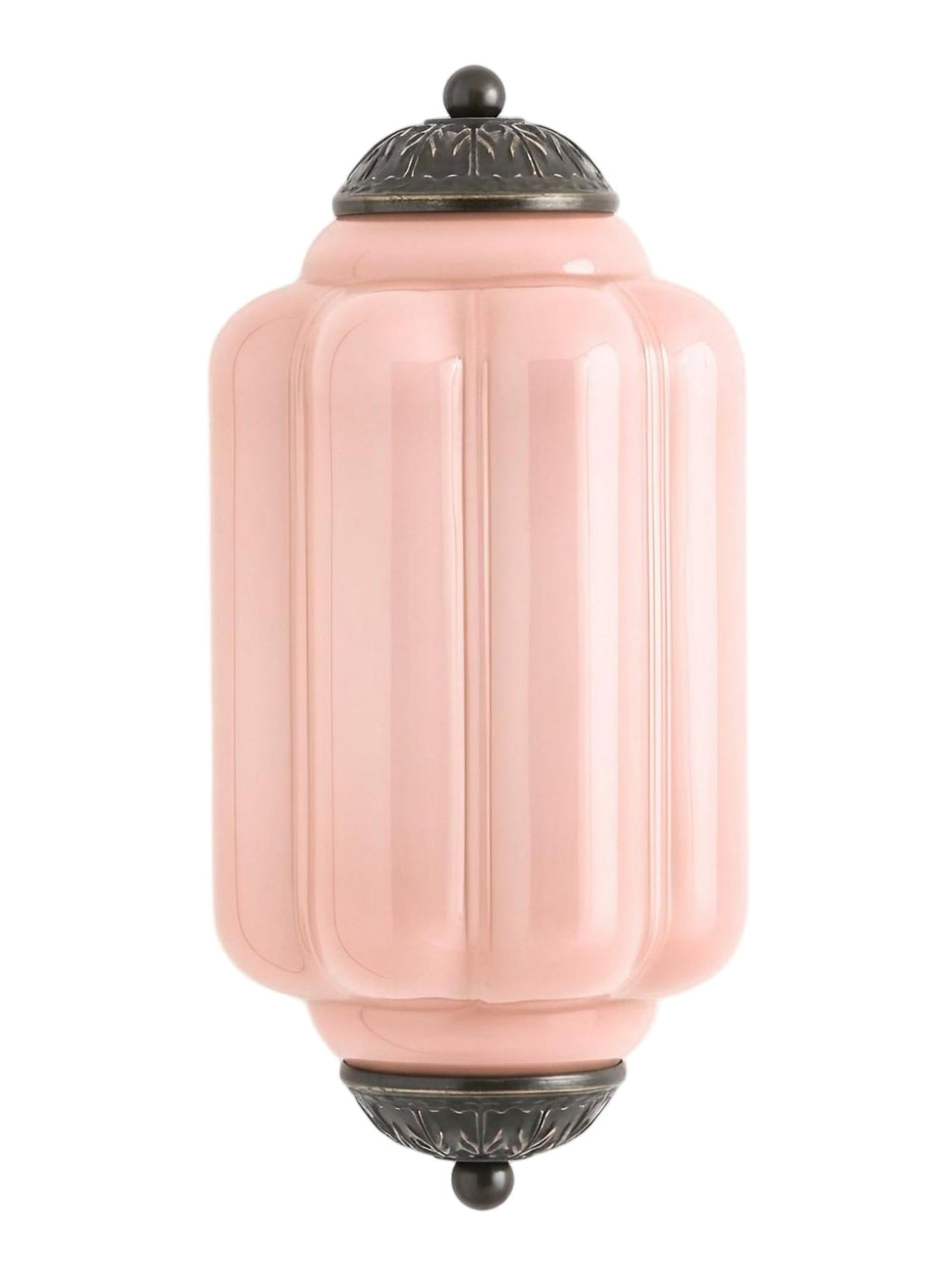 Væglampe i mælkehvidt glas til soveværelset eller gangen i skandinavisk stil