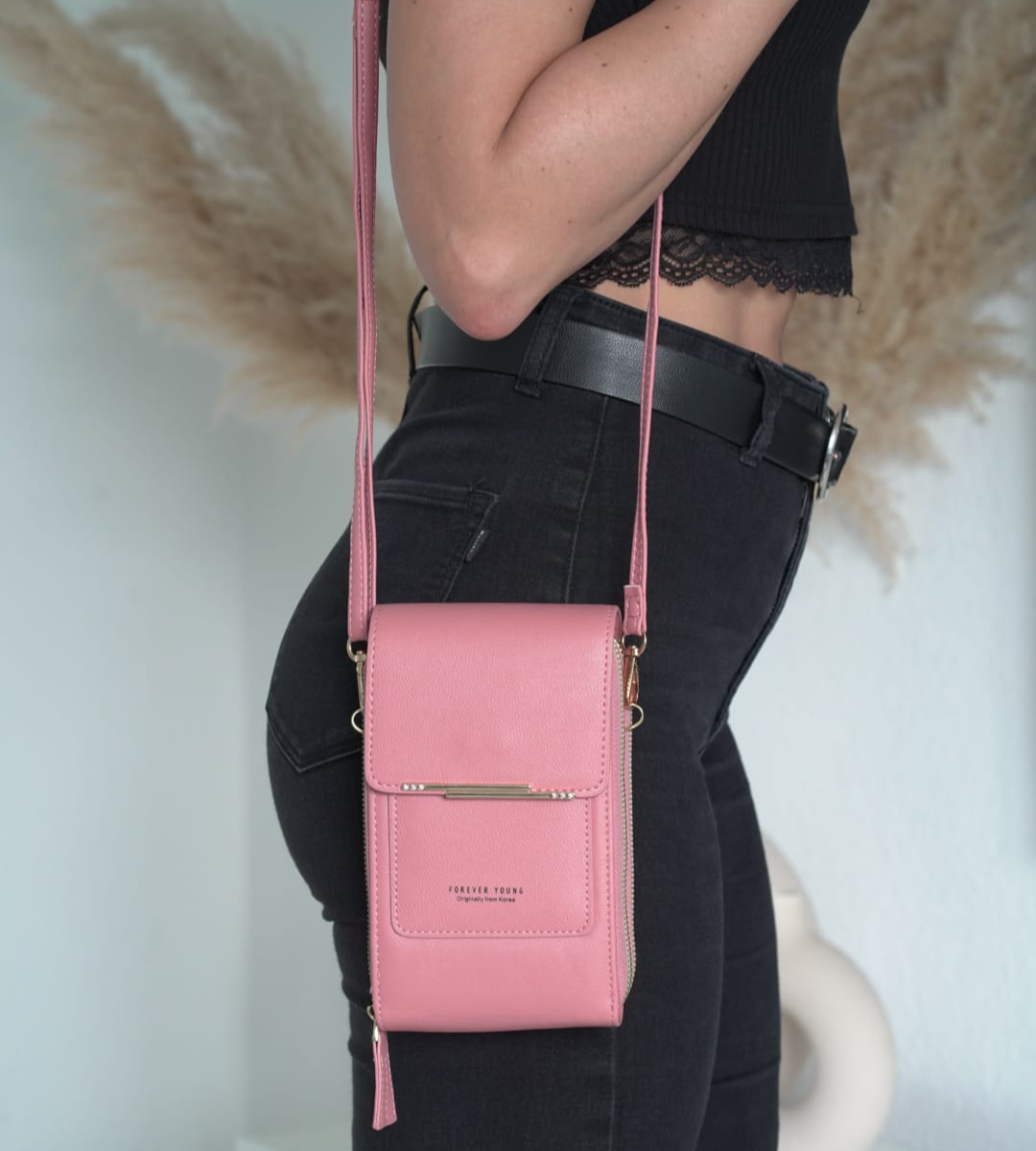 Kompakt lædertaske med justerbar crossbody-rem | Ka-mostore
