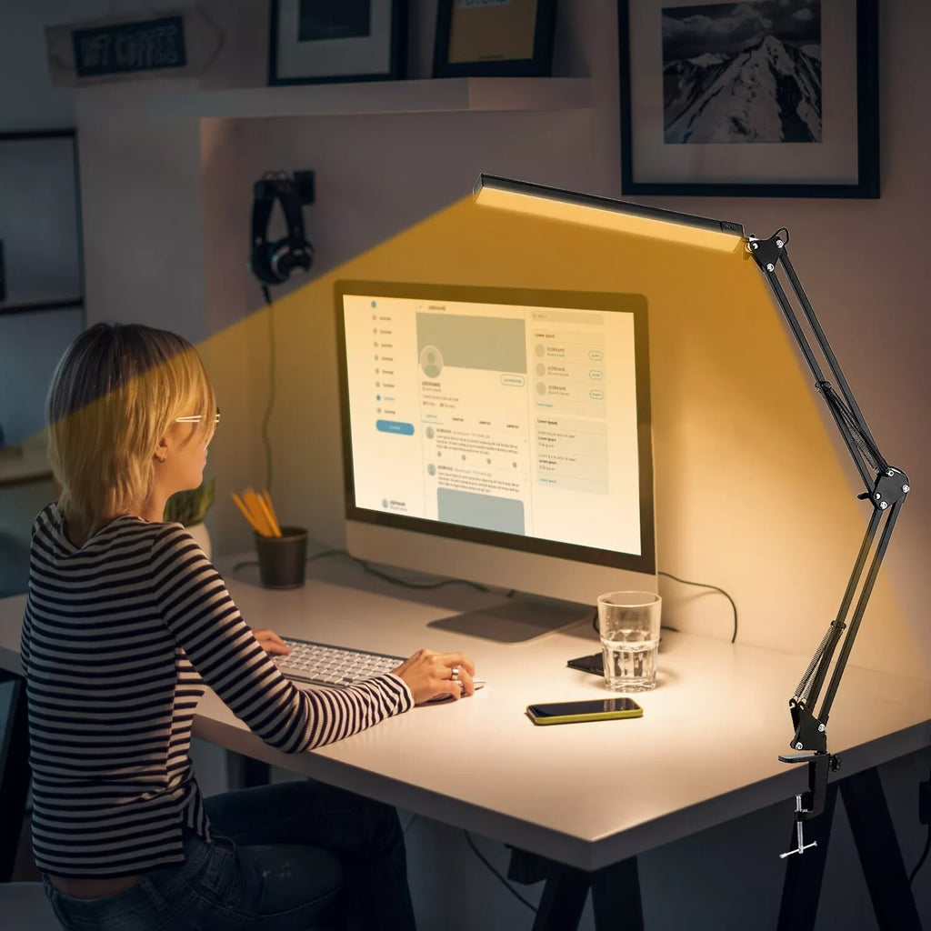 Modern Aluminum Desk Lamp With Dimming And Color Temperature Control