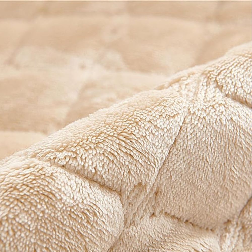 Textured Grid Recliner Protector | Ka-mostore