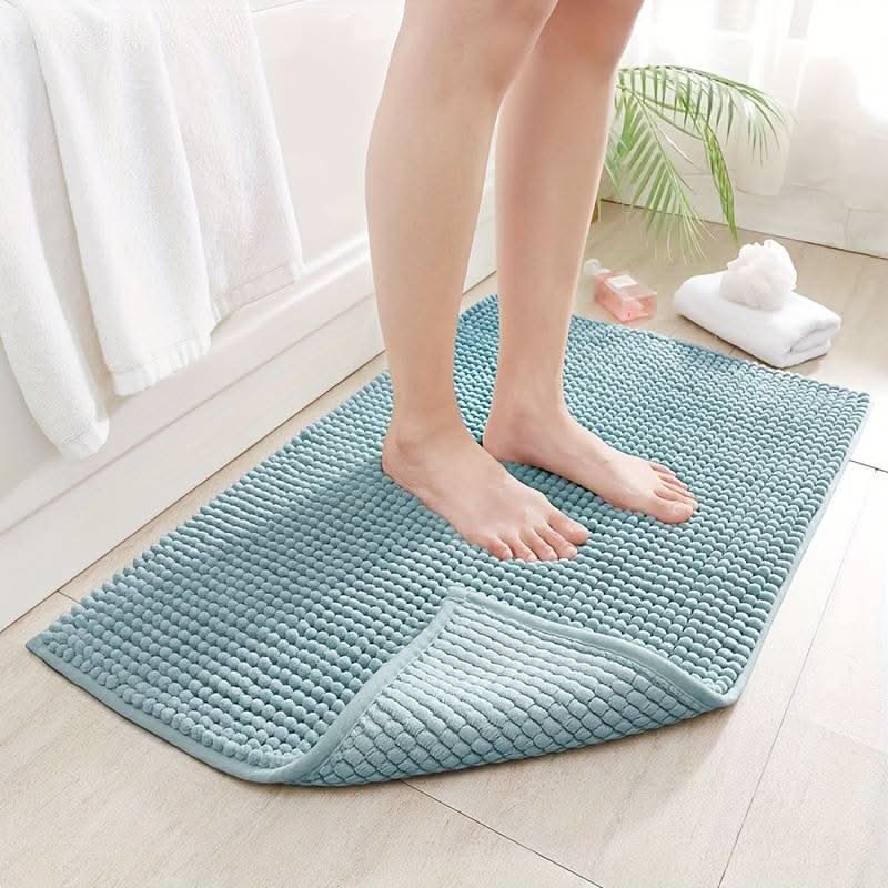 SOFTDRY COMFORT – Chenille Bath Mat with Non-Slip Backing | Ka-mostore