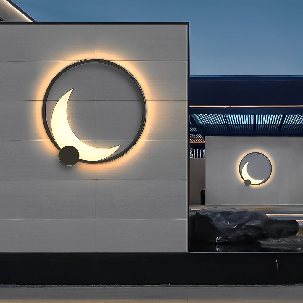 Solar Crescent Moon Outdoor Wall Light In Black Stainless Steel IP65 Garden Lamp