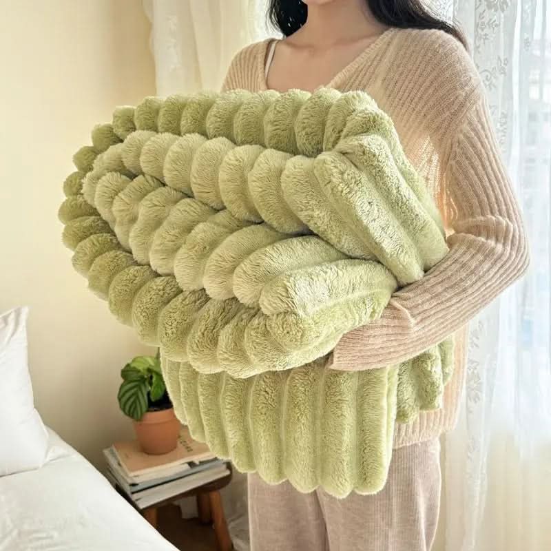 CLOUDHARE Plüschdecke aus Kaninchen-Milchvelours – Passendes Set aus Decke und 2 Kissenbezügen