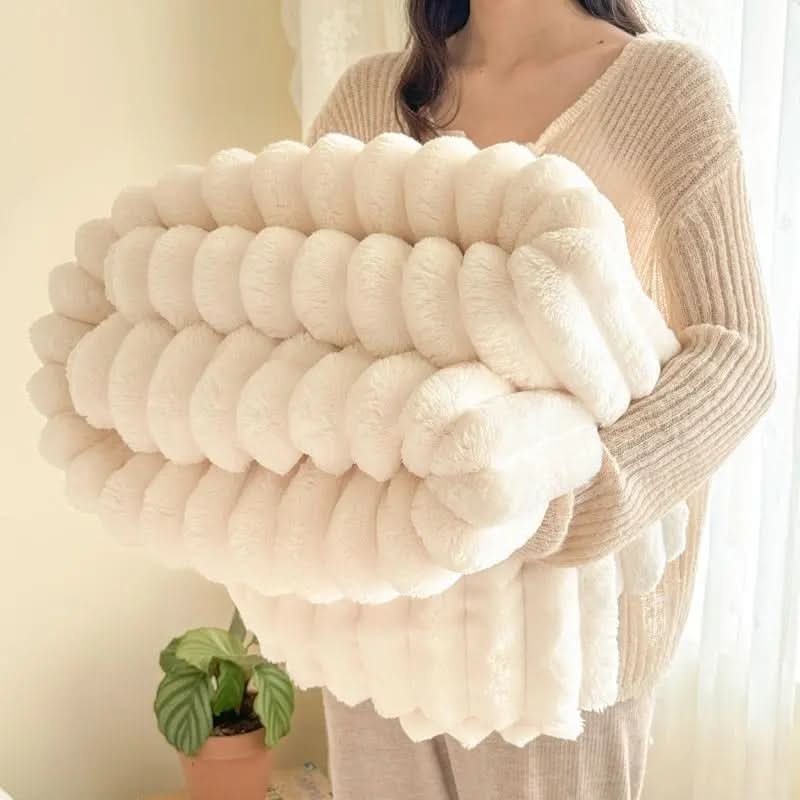 CLOUDHARE Plüschdecke aus Kaninchen-Milchvelours – Passendes Set aus Decke und 2 Kissenbezügen