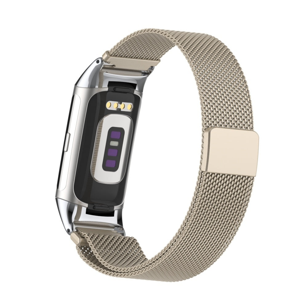 Fitbit Charge 6 milánský řemínek ve variantě Starlight