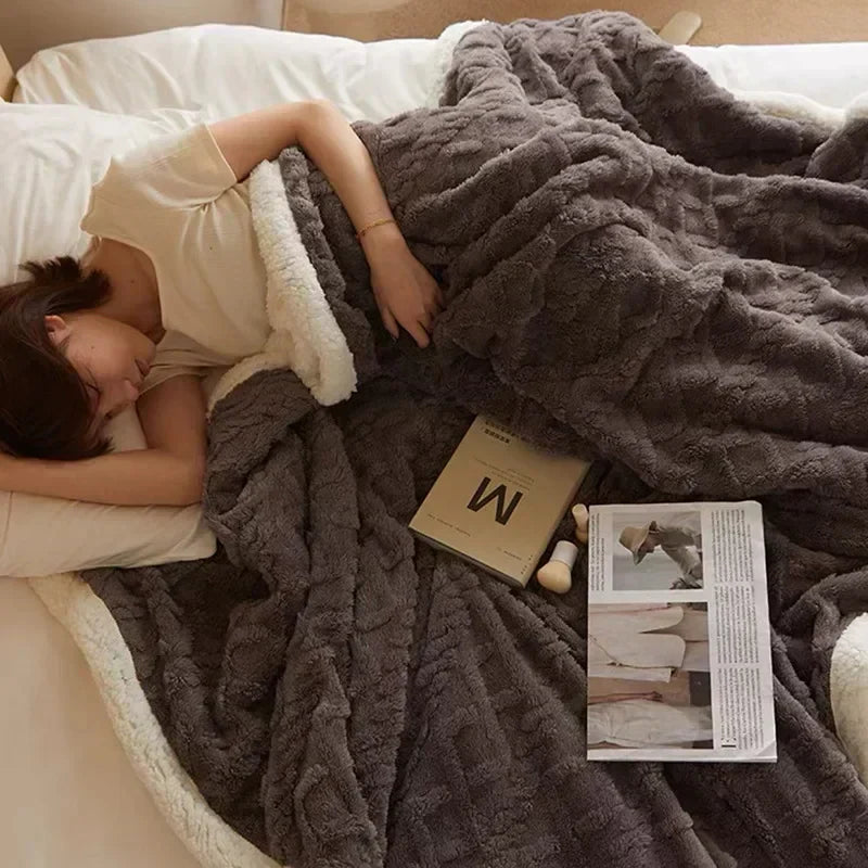 Thick Lambswool Blanket for Winter - WarmWool | Ka-mostore