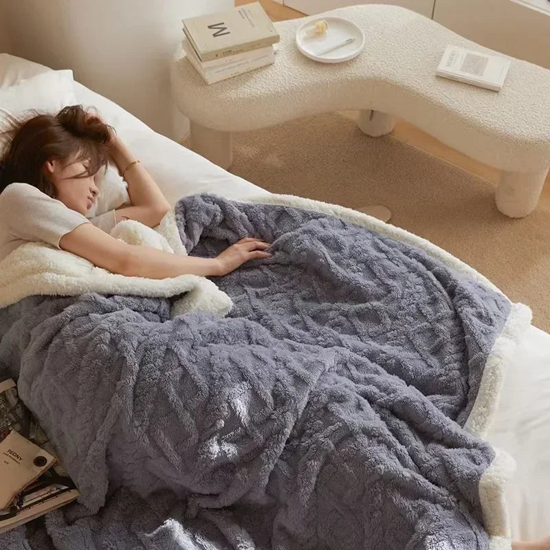 Thick Lambswool Blanket for Winter - WarmWool | Ka-mostore