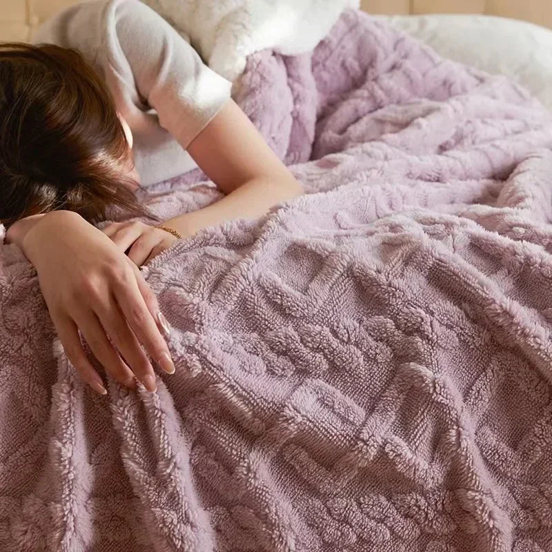 Thick Lambswool Blanket for Winter - WarmWool | Ka-mostore