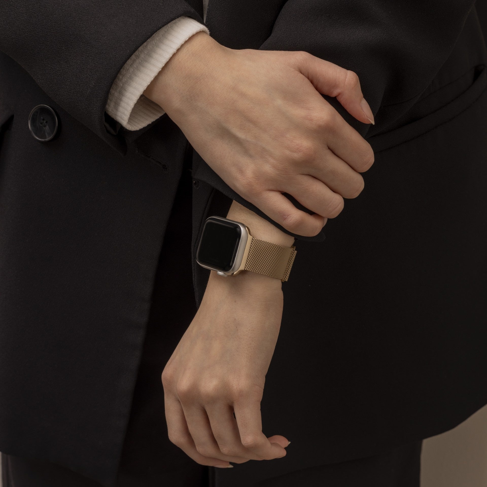 Correa de malla milanesa dorada retro para Apple Watch — diseño ligero