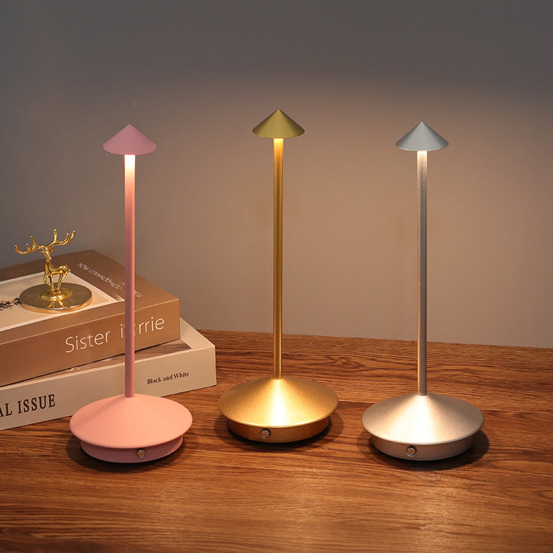 Lampada da tavolo senza fili Lunelle — Luce calda a batteria con controllo touch