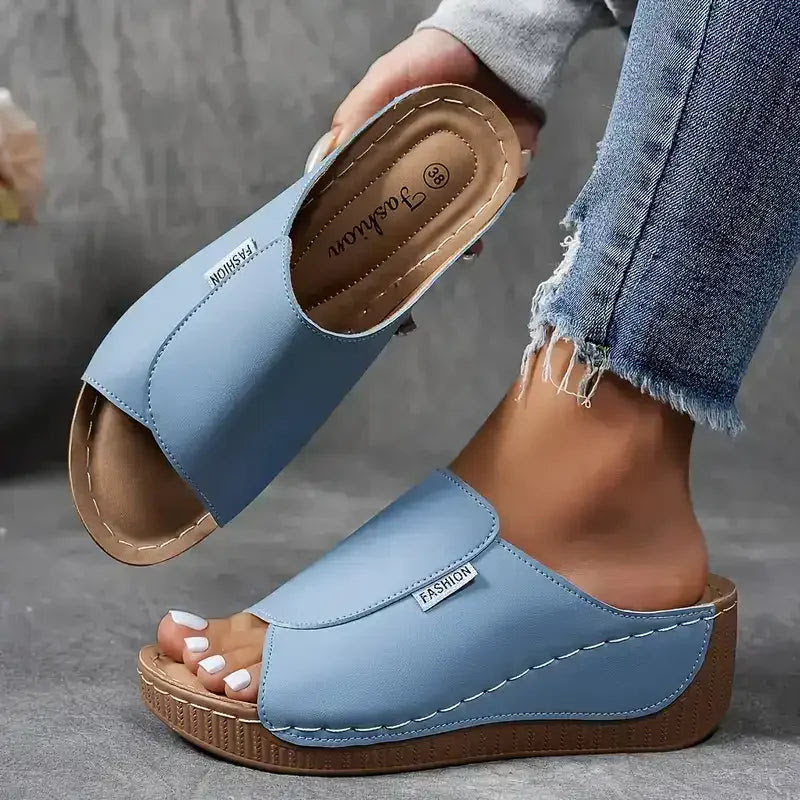 Sandales Ouvertes à Semelle Compensée
