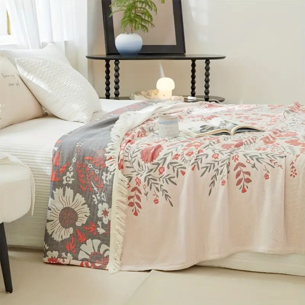 Versailles-Inspired Reversible Floral Blanket | Ka-mostore
