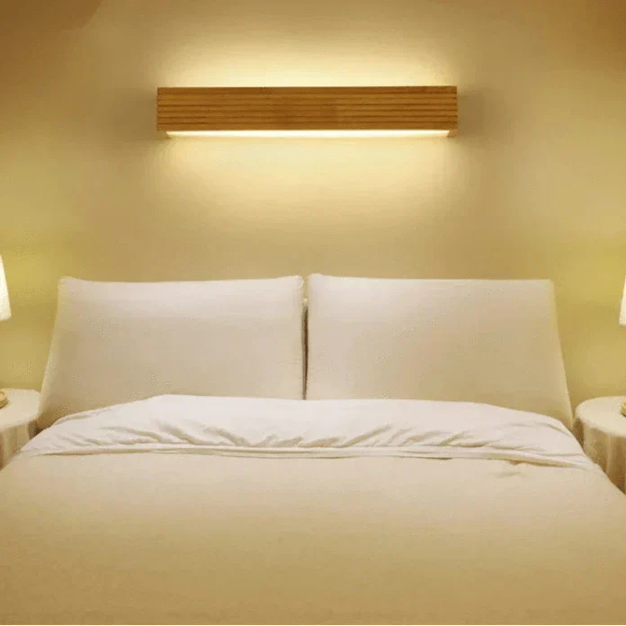 LyraNord Nordic Vertical LED Wall Light With Warm Wood Finish For Bedroom And Living Room And Bath