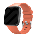 Náhradní grapefruitový silikonový řemínek kompatibilní s hodinkami Fitbit Versa a Versa 2