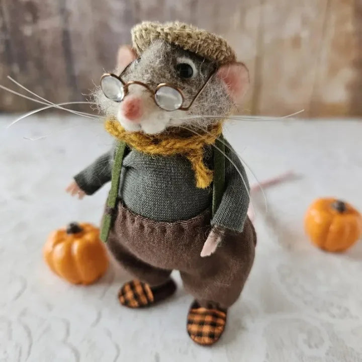 WhiskerWool – Handcrafted, Needle-Felted Mouse | Ka-mostore