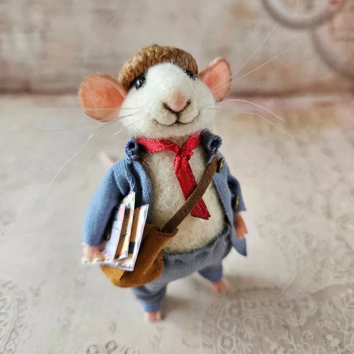 WhiskerWool – Handcrafted, Needle-Felted Mouse | Ka-mostore