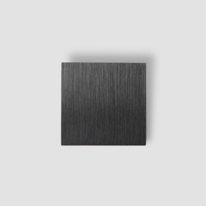 ElegantBeam Minimalist Wall Lamp For Sophisticated Illumination And Subtle Glow In Living Spaces