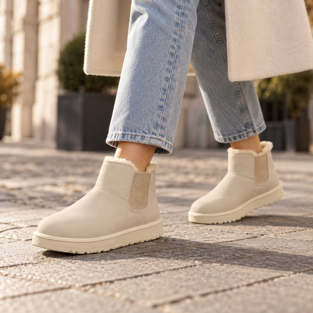 KuschelTritt Damen-Winterstiefel — Warmes Kunstfellfutter, vegane Wildlederoptik